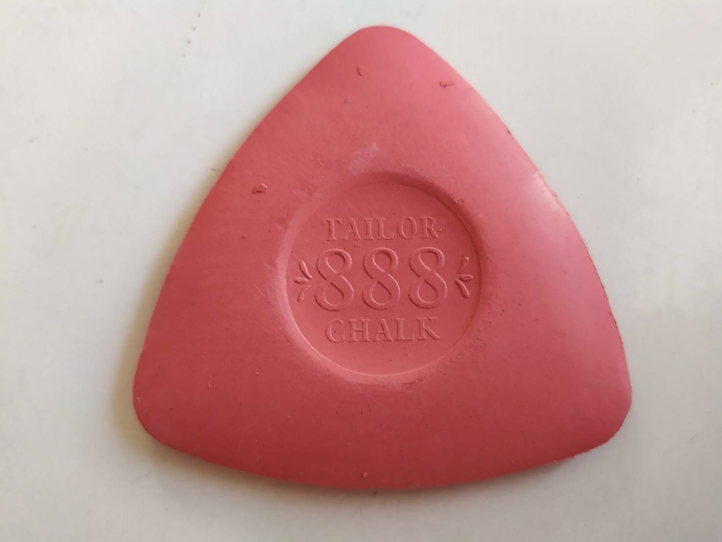 ชอล์คเขียนผ้า 888 สีแดง