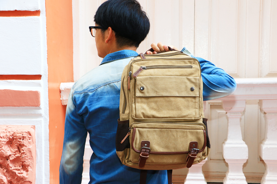 กระเป๋าเป้สะพายหลัง Outdoor Vintage Style สีน้ำเงิน ยีน B089