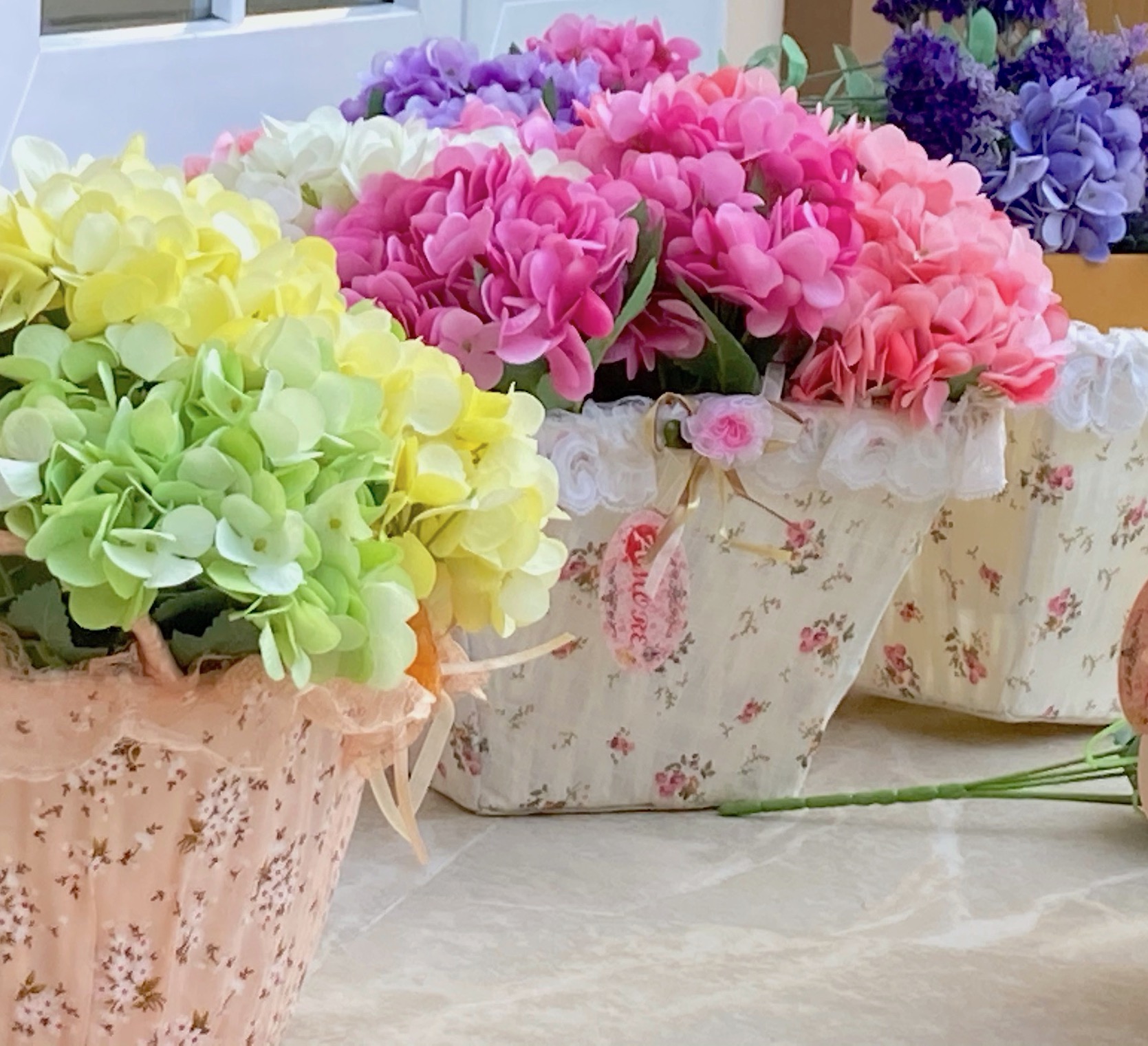 ดอกไม้งานผ้า ไฮเดรนเยีย สวยมากๆค่ะ มีหลายสีนะคะ