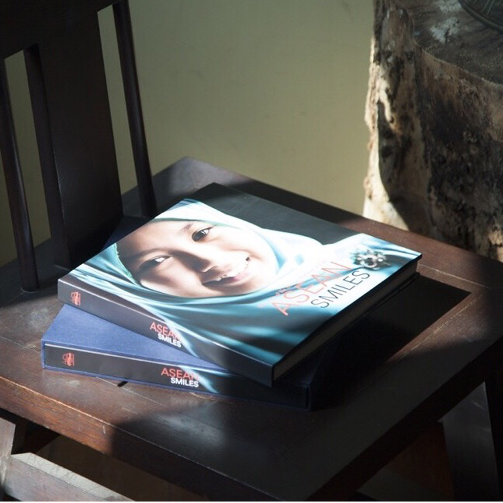 ASEAN SMILES ( ภาษาอังกฤษ )