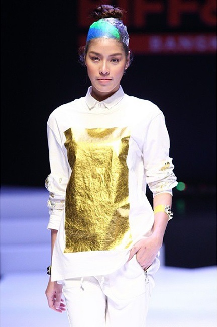 SIX P.M. ผู้นำแนวความคิดสำหรับเสื้อผ้าบุรุษ สร้างสรรค์ขึ้นสำหรับคนหนุ่มรุ่นใหม่ในสไตล์ Creative French Look