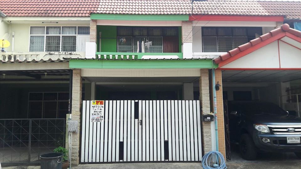 ขายทาวน์เฮ้าส์ 2 ชั้น ใกล้ รถไฟฟ้าสายสีม่วง หมู่บ้านพระปิ่น3 (รหัสทรัพย์ 202005) ต.บางแม่นาง อ.บางใหญ่ จ.นนทบุรี