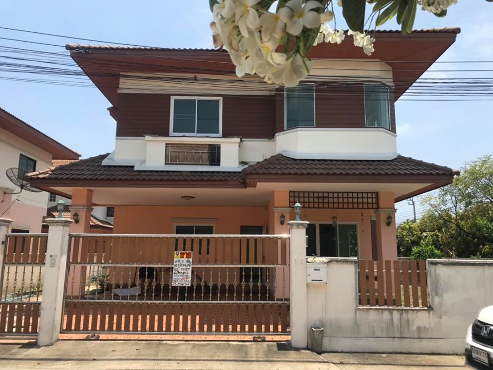 ลดราคาด่วน บ้านเดี่ยว 2 ชั้น หมู่บ้านเฟื่องสุข4 (รหัสทรัพย์ 2019107) ต.ลำโพ อ.บางบัวทอง จ.นนทบุรี