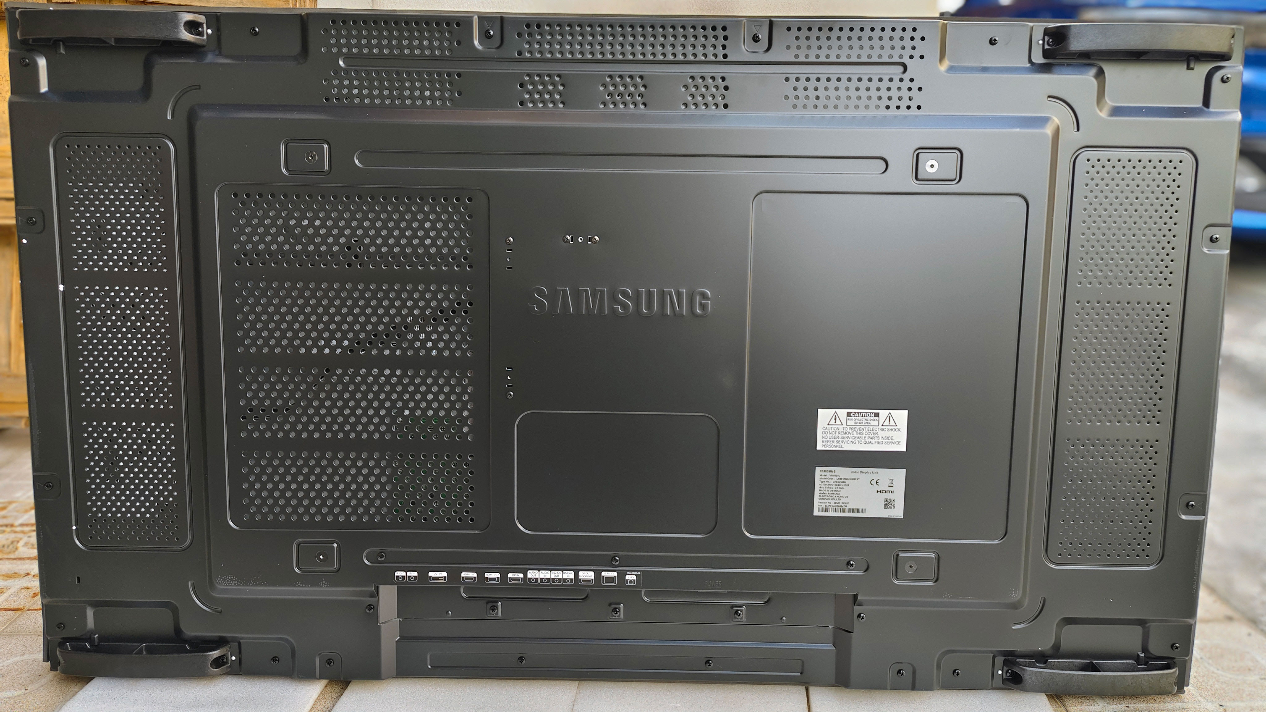 บริการให้เช่า Video Wall Samsung VM55B-U 55"