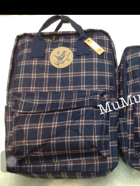 กระเป๋าเป้ผ้าสะพายหลัง mumu ผ้าเคลือบกันน้ำ ลายสก๊อตน้ำเงินเข้มน้ำตาล (Size L)