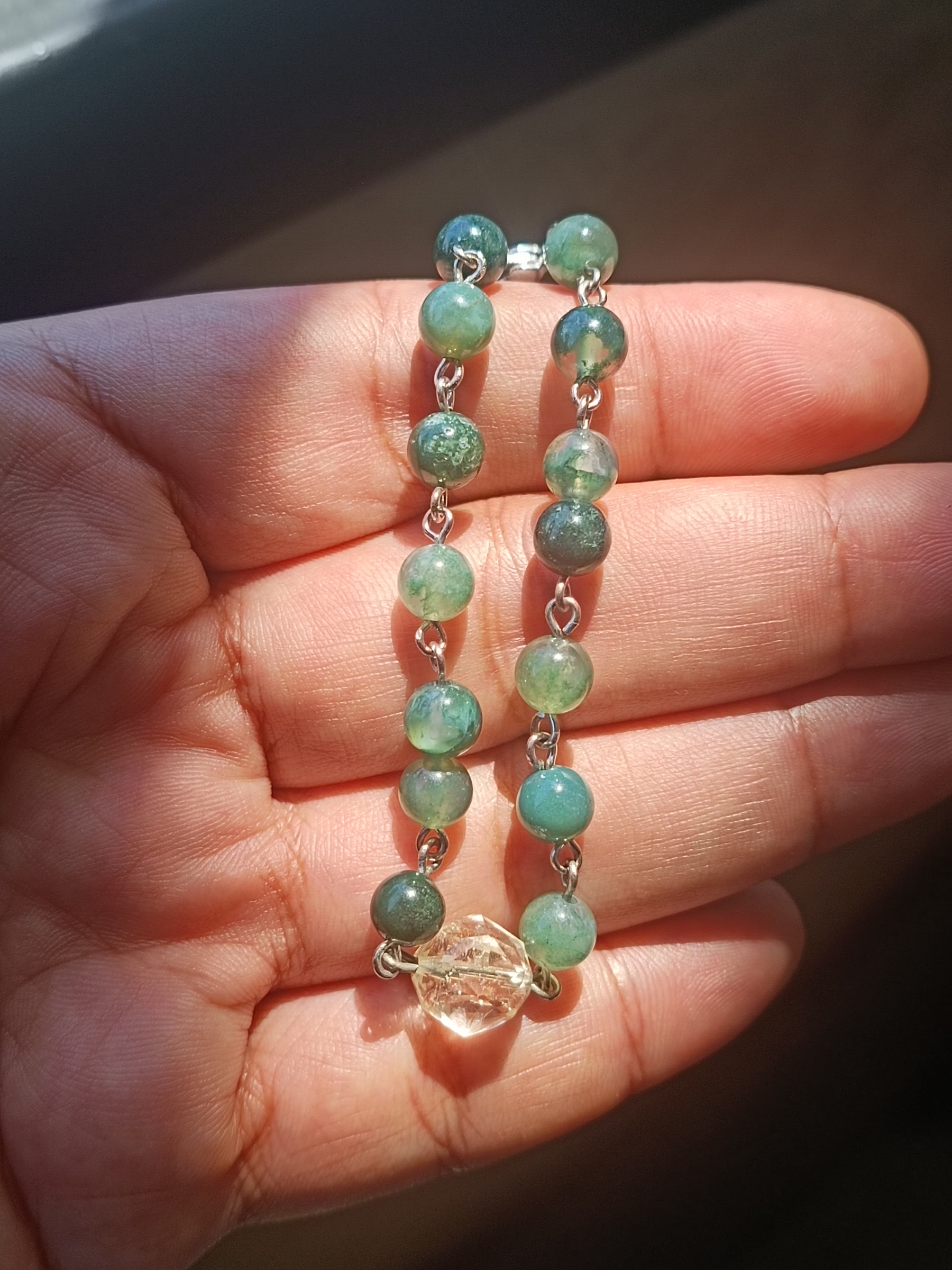 สร้อยข้อมือหินแท้ "Connected" Manifest Luck & Good Health Bracelet (Citrine , Moss Agate)