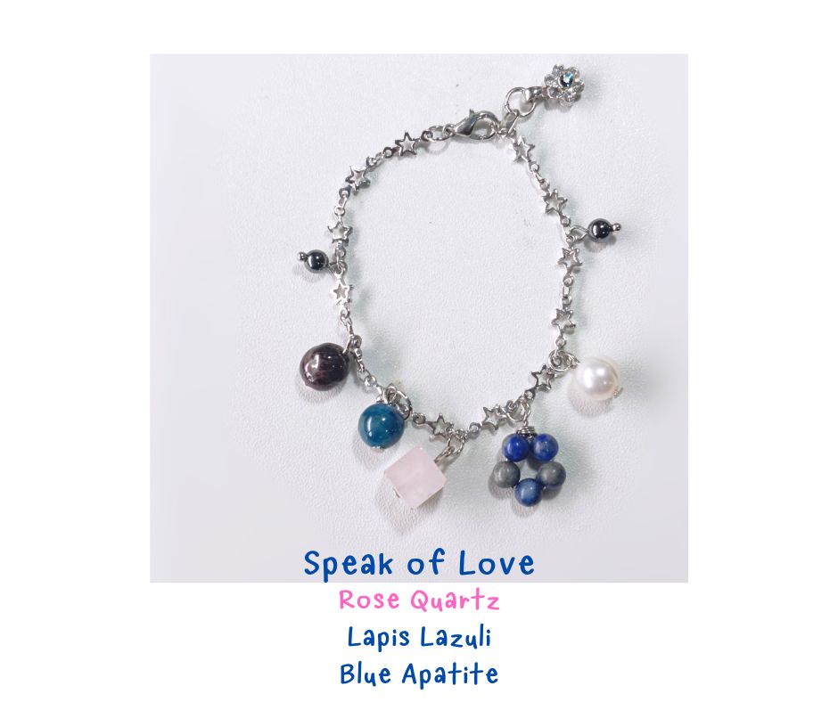 สร้อยข้อมือหินแท้ "Charmed" Rose Quartz + Blue Apatite Charm Bracelet (Self-Love เจรจาภาษารัก)