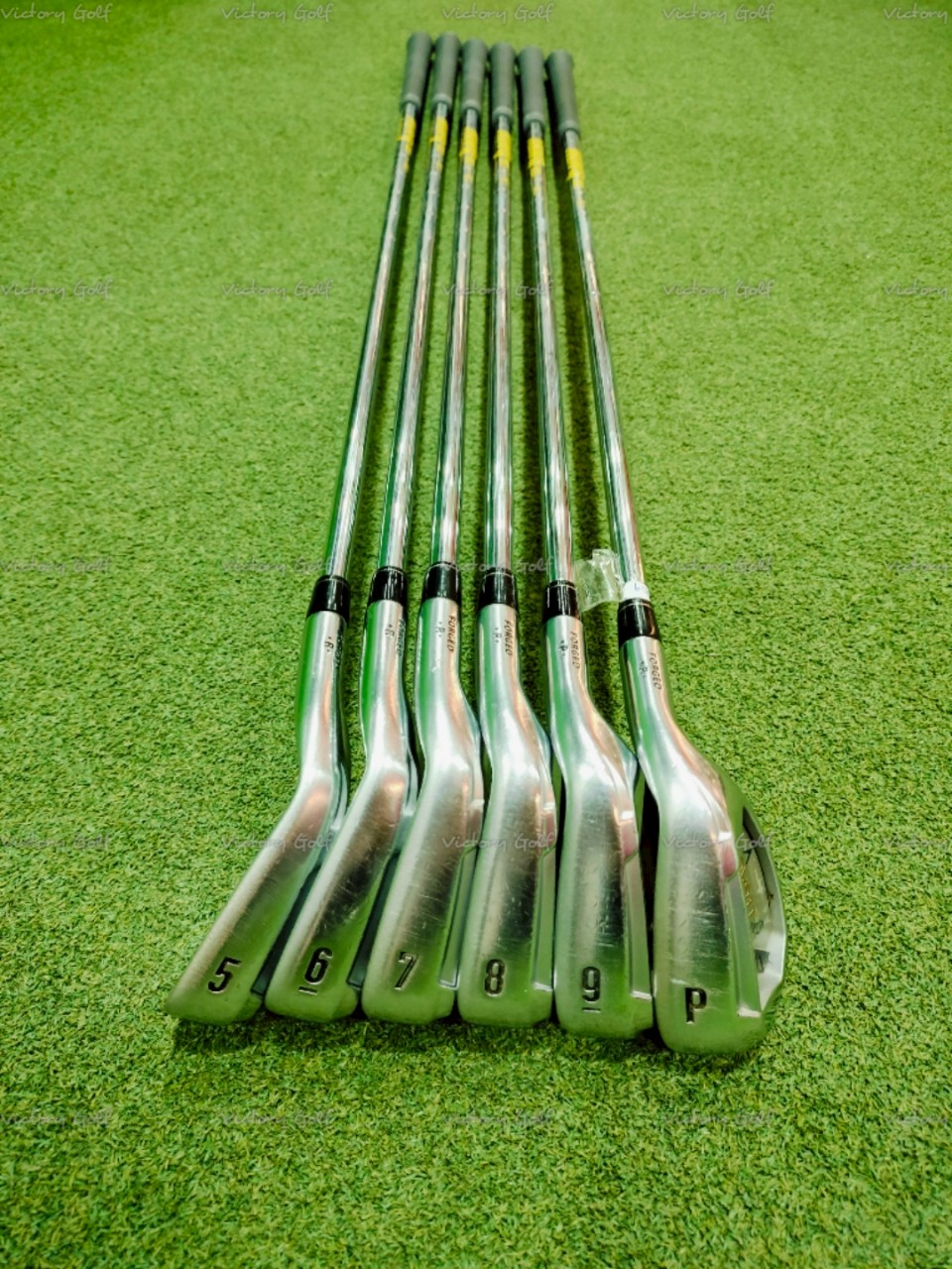 Iron Set Callaway LEGACY 5-9, Pw (Ning Shimada Golf) / (R)