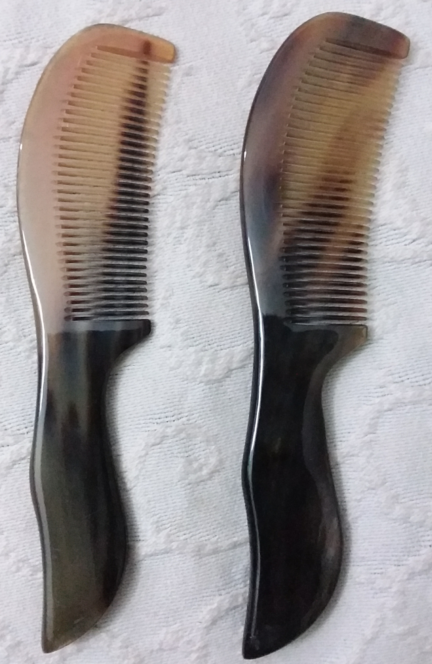 หวีเขาจามรีนวดหนังศีรษะ (Yak Comb)