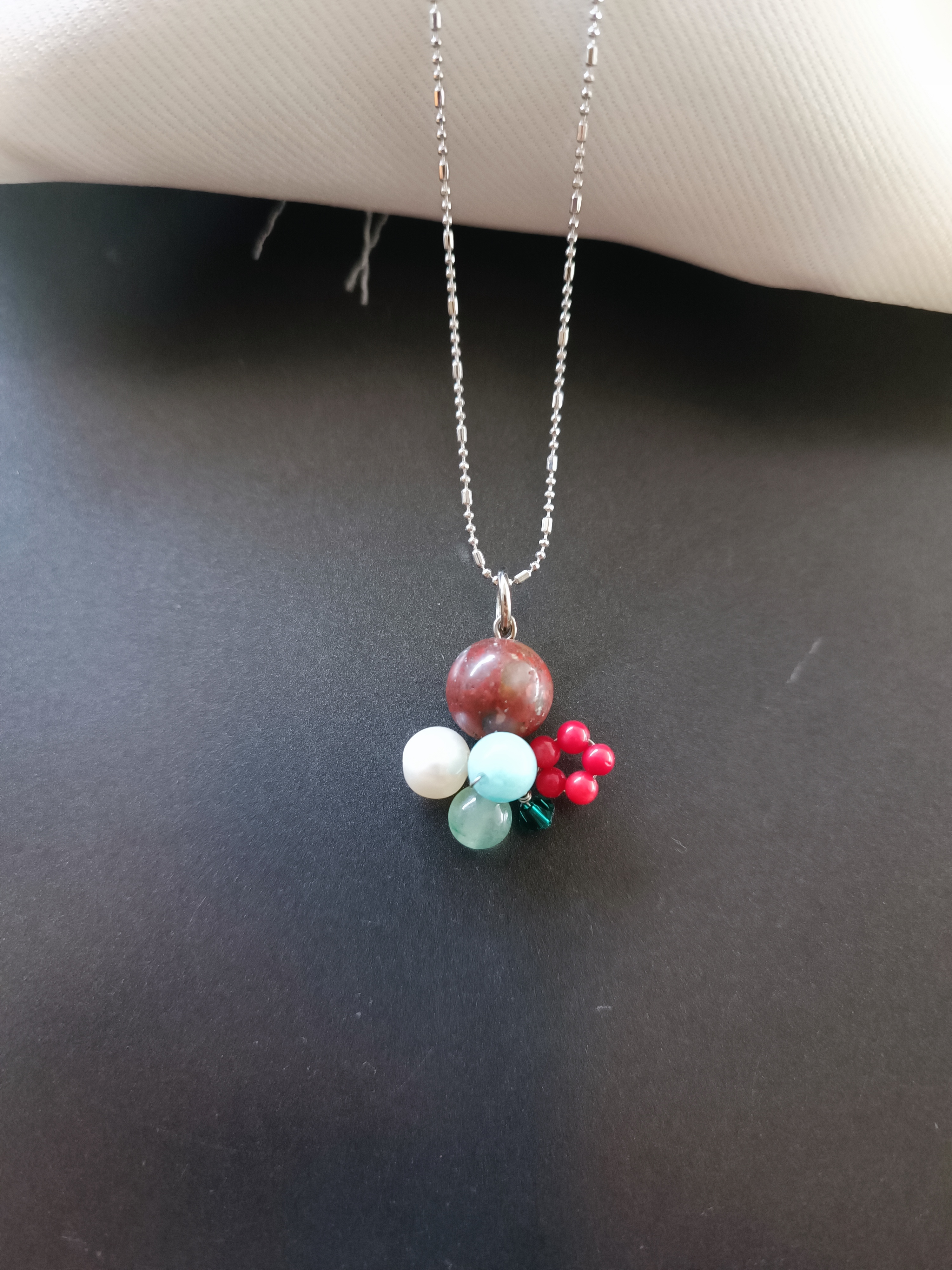 สร้อยพร้อมจี้หินแท้ "Bracciated Jasper Pendant Necklace (Root Chakra , เสริมกำลังใจ)