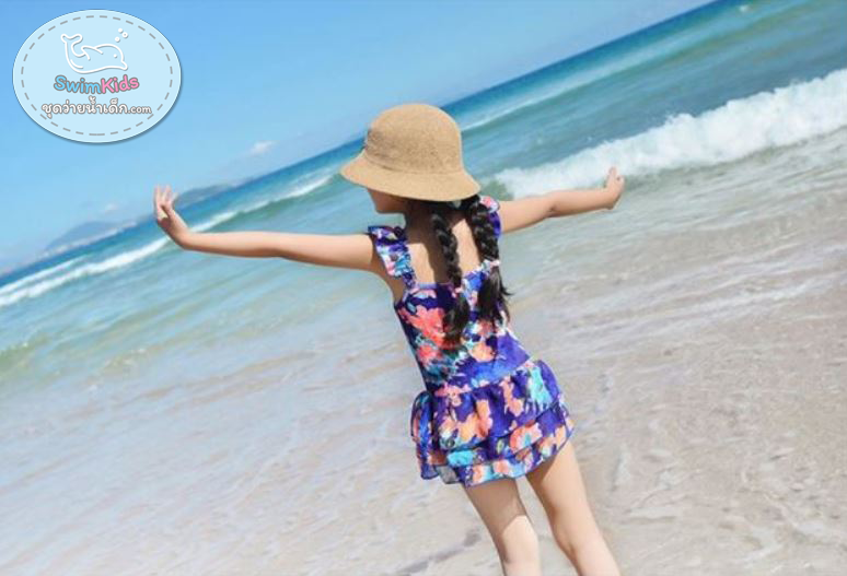 ชุดว่ายน้ำเด็กผู้หญิงวันพีชสีน้ำเงิน ลายดอกไม้ (มีคู่ แม่-ลูก ด้วยค่ะ จะซื้อคู่ หรือซื้อเดี่ยว ก็ได้ค่ะ)