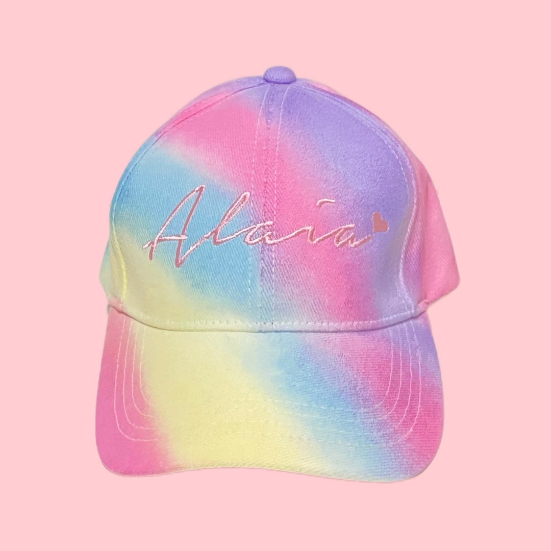 หมวกแก๊ปสีพาสเทลปักชื่อ