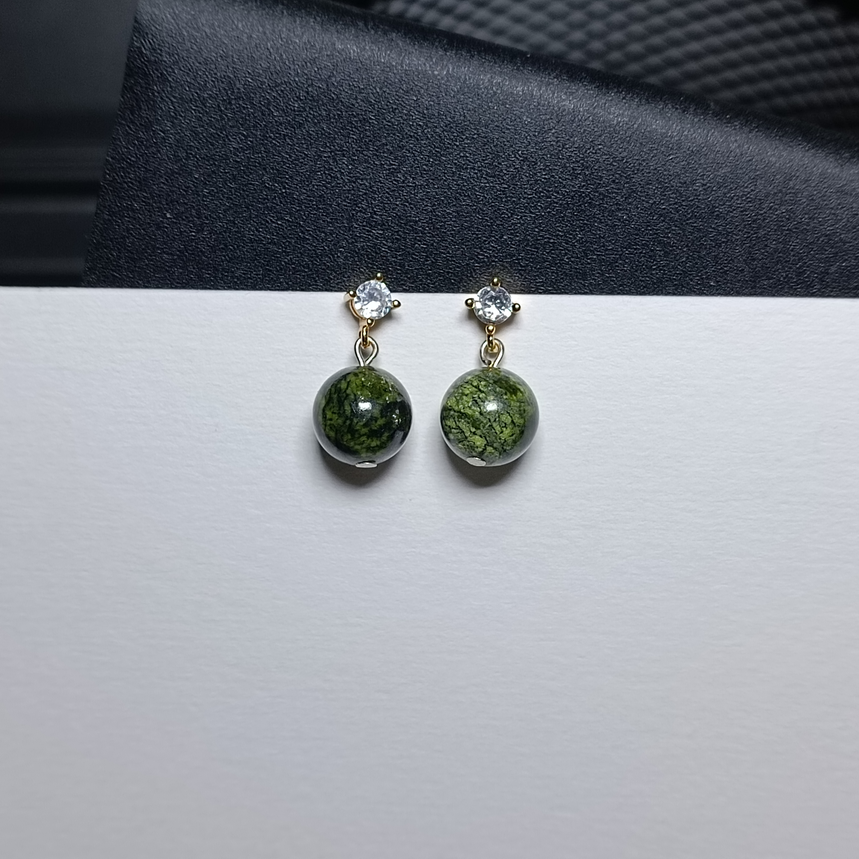 ต่างหูหินแท้ "14K" Serpentine Earrings (For Protection)