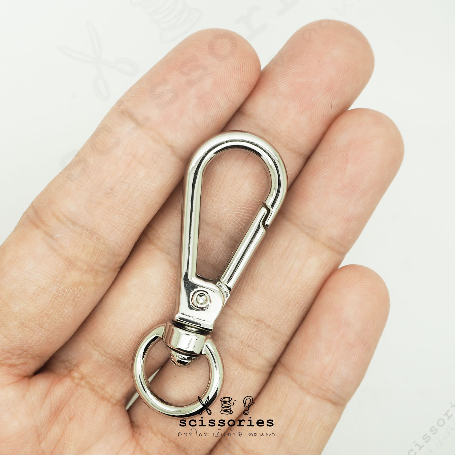 คอหมาเกี่ยว ท้ายห่วง กว้าง 1.2cm สีเงิน 2 ตัว