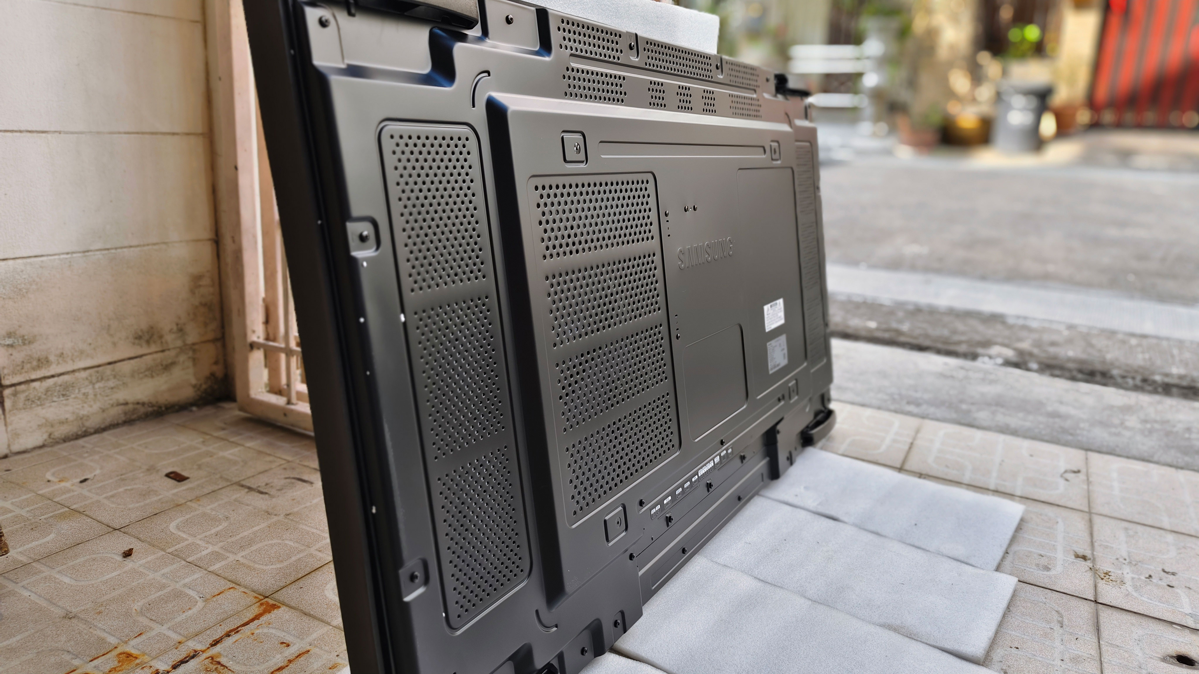 บริการให้เช่า Video Wall Samsung VM55B-U 55"