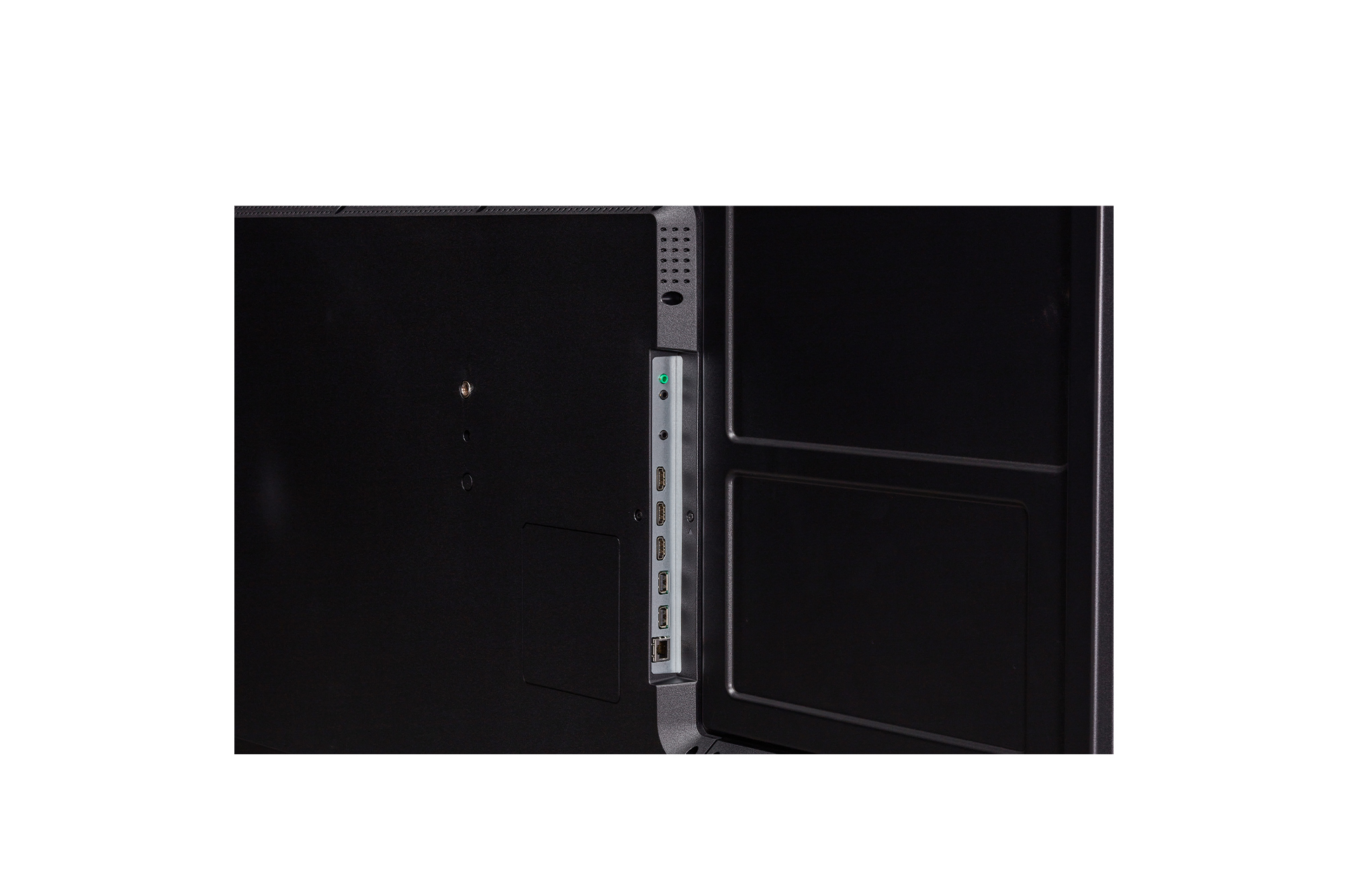 LG 55UL3Q-E 55-inch 4K UHD Standard Digital Signage จอแสดงผลดิจิทัลเชิงพาณิชย์ขนาด 55 นิ้ว: ภาพคมชัด 4K พร้อมระบบจัดการคอนเทนต์อัจฉริยะ