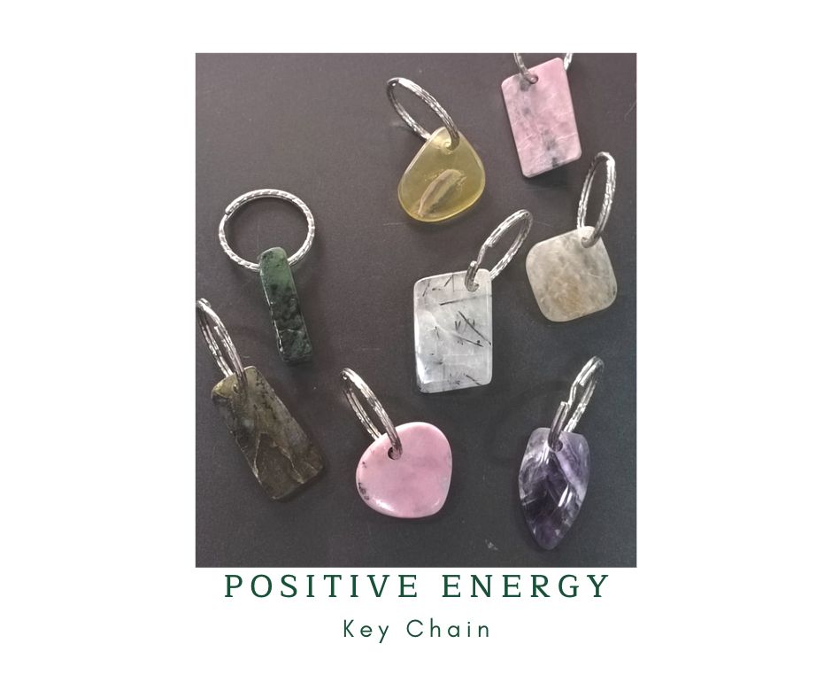 Keychain "Good Tune" พวงกุญแจหินแท้ เสริมคลื่นพลังงานบวก