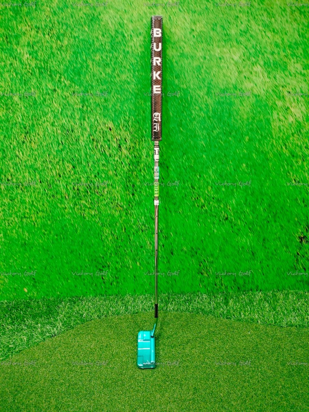 Putter Burke GOLF AI+77R (grip 2.2) 33” , 34” ( USA.) Face Balance ( สีฟ้า ) ปี2025