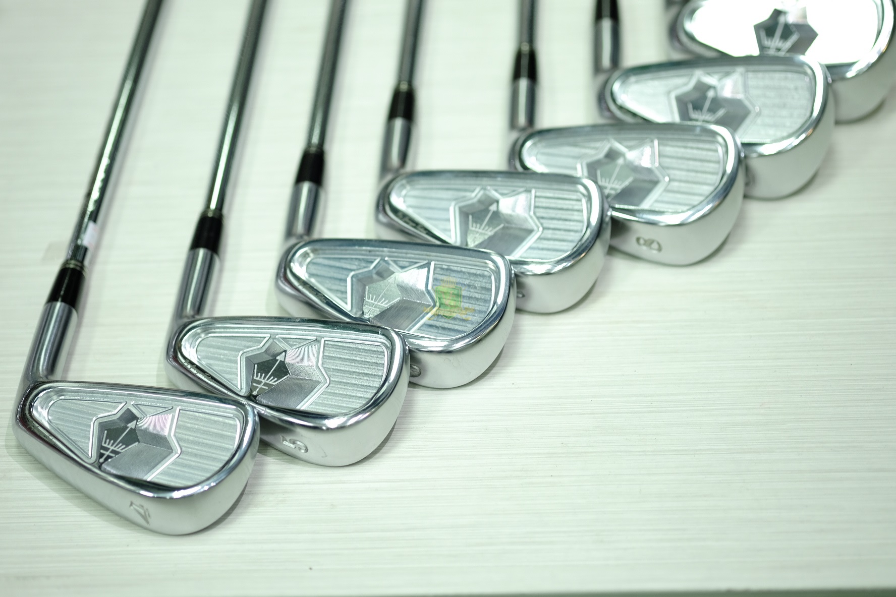Iron Set George Spirit 4-10 (N.S PRO 950GH) / (R)