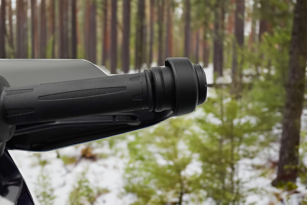 ตุ้มปลายแฮนด์ (ลดสั่น) EVOTECH R1300GS