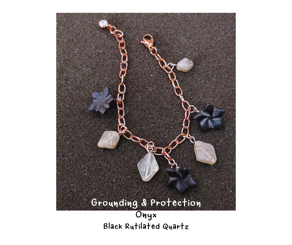 สร้อยข้อมือหินแท้ "Charmed"Onyx + แก้วขนเหล็ก Charm Bracelet (ค้าขาย ปกป้อง แคล้วคลาด)