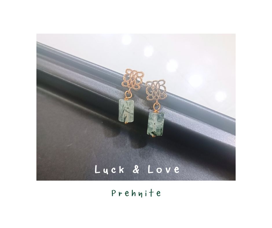 ต่างหู "14K" ประดับหินแท้ Prehnite Earring (เปิดดวงรับทรัพย์ รับโชค)
