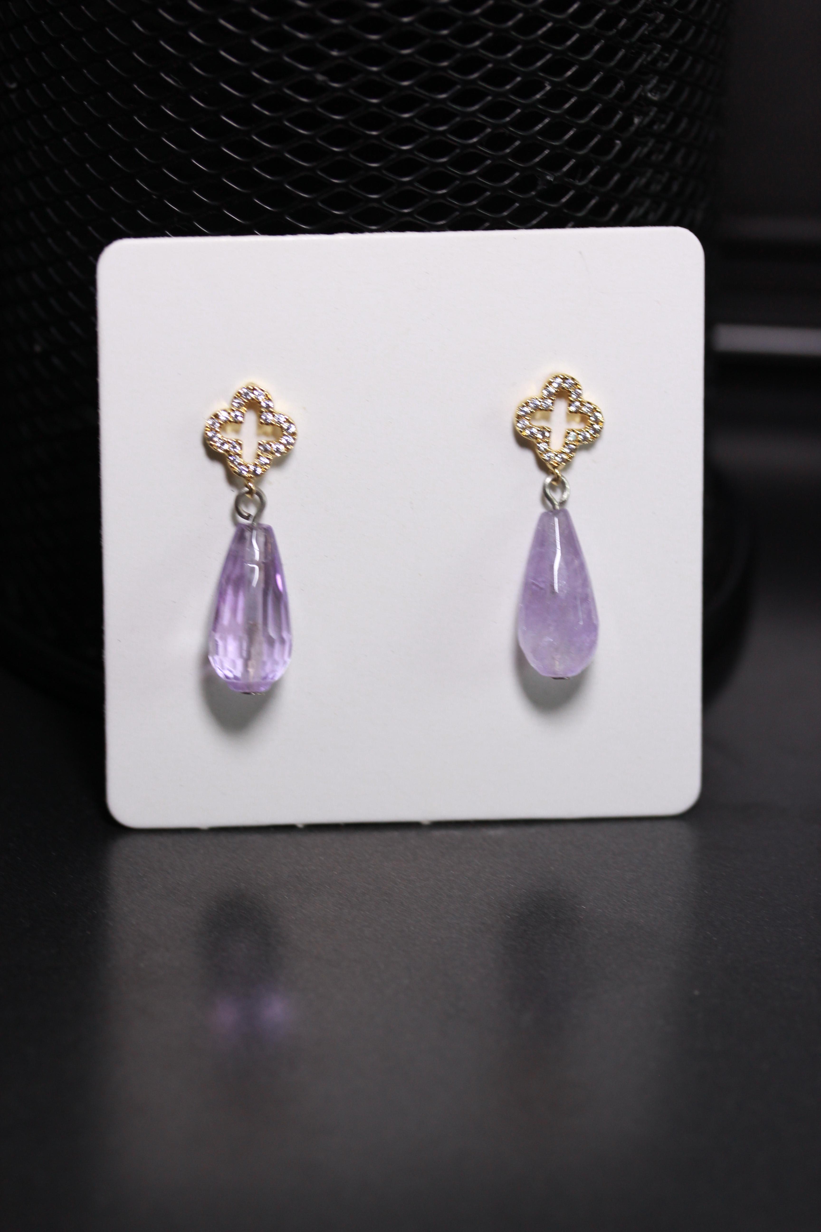 ต่างหูหินแท้ Amethyst Earring (ขจัดพลังงานลบ ดึงดูดโชคลาภ)
