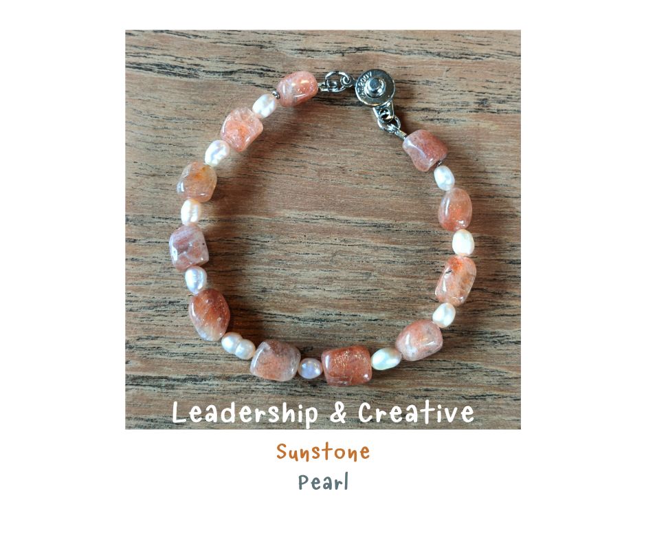 สร้อยข้อมือหินแท้ เสริมความเป็นผู้นำ ความสงบ ไฟจินตนาการ Creativity Bracelet (Brazilian Golden Sunstone + Pearl)