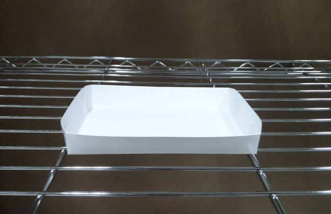 ถาดใส่ขนม ถาดขนมปัง ถาดชิม ถาดอาหารฟู้ดเกรด สีขาว กว้าง 10.0 x ยาว 17.0 x สูง 2.3 ซม. (กระดาษหนา 350 แกรม) ราคา 130 บาท ต่อแพ็ค (100ใบ)