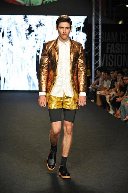 Painkiller แบรนเสื้อผ้าของคนรุ่นใหม่ ดีไซน์บ่งบอกเรื่องราว แรงบันดาลใจจากบทประพันธ์ บทกวี และศิลป