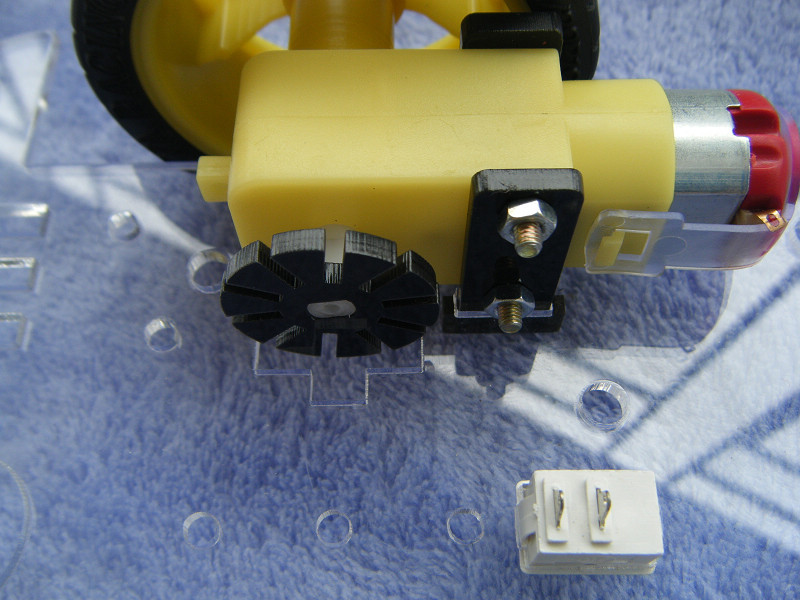 NEW 4WD Robot Smart Car Chassis Kits car with Speed Encoder for Arduino M26