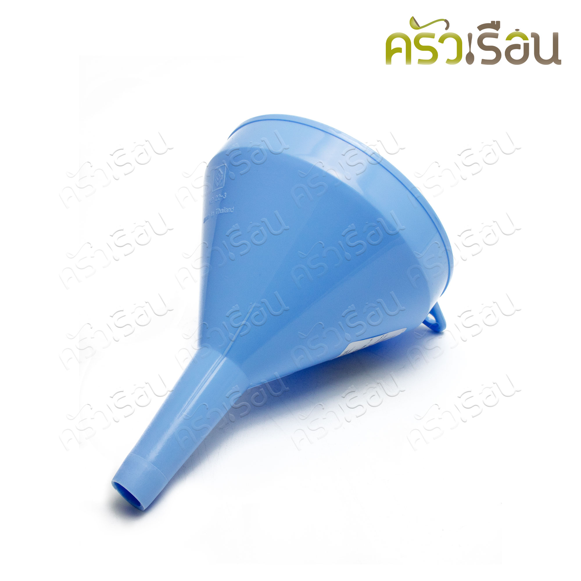 SAHACHAI กรวยกรอกน้ำ พลาสติก คละสี กลาง 13 x 18 ซม. No.22-3 ไม่มีกรอง