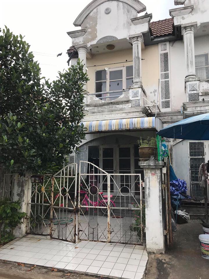 ขายทาวน์เฮ้าส์ 2 ชั้น หมู่บ้านวิโรจน์วิลล์ (รหัสทรัพย์ 2019178) ซอยบ้านกล้วยไทรน้อย ต.พิมลราช อ.บางบัวทอง จ.นนทบุรี