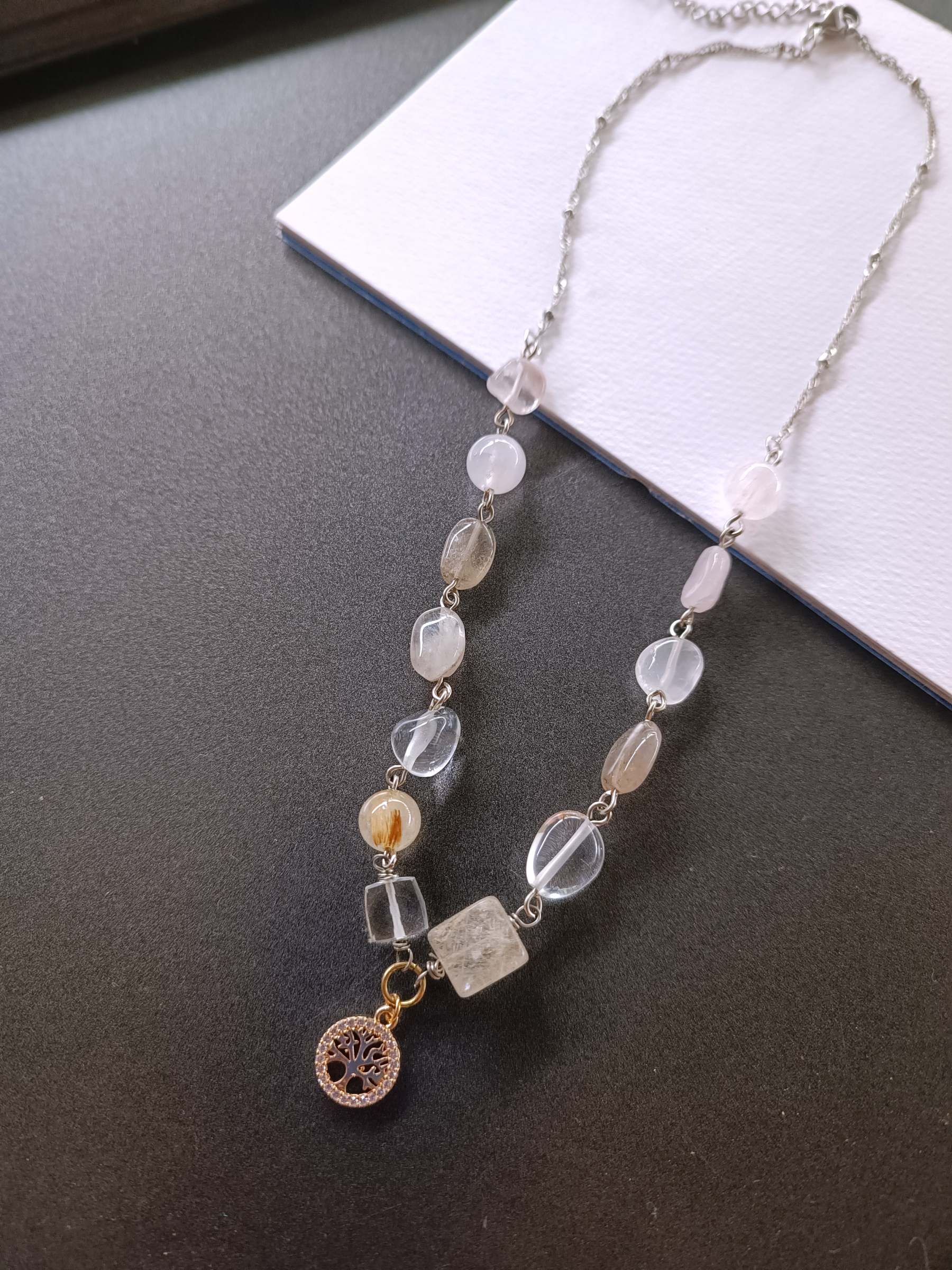 สร้อยคอหินแท้ "Jupiter" Abundance Necklace (ไหมทอง ,Smoky Quartz ,Clear Quartz)