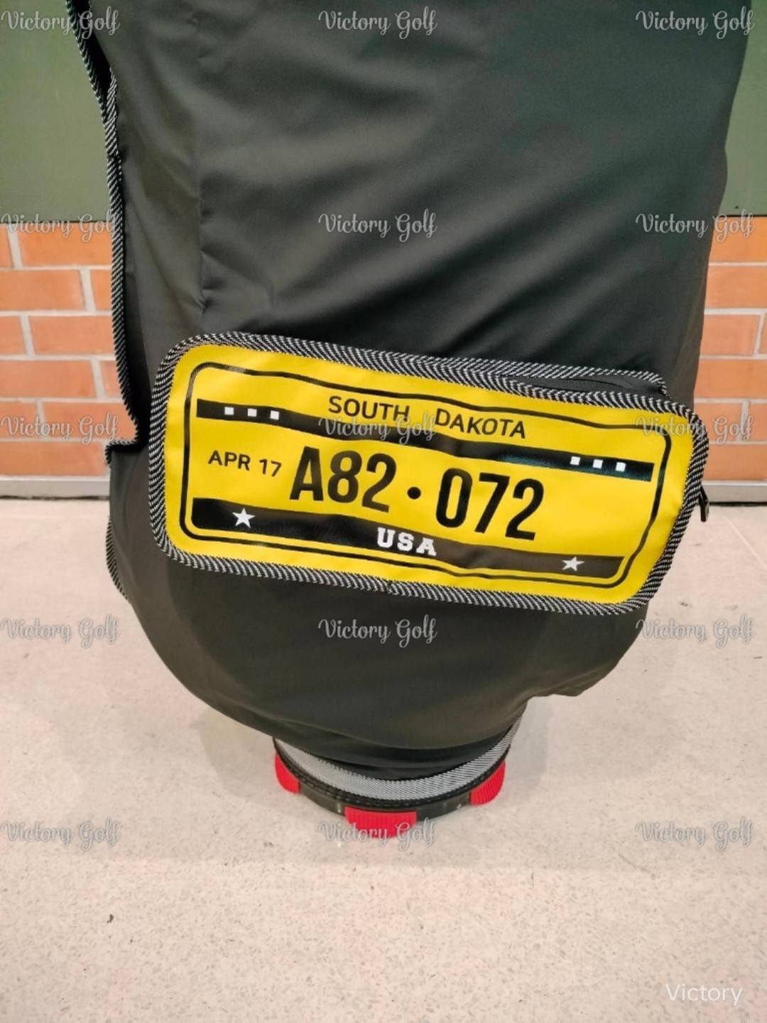 Cover Travel SOUTH DAKOTA From USA. (เหมาะกับทุกขนาด)