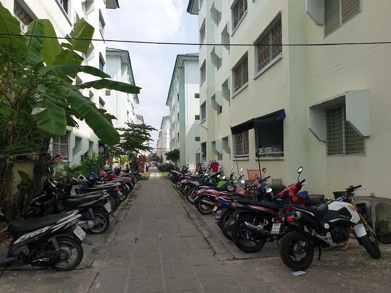 ขายคอนโดเอื้ออาทร พหลโยธิน7(รหัสทรัพย์2020118) ห้องเลขที่ 16/1/827 ชั้น3 ห้องมุม ต.คลองหนึ่ง อ.คลองหลวง จ.ปทุมธานี