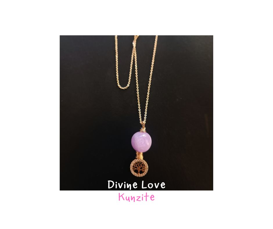 สร้อยพร้อมจี้หินแท้ Kunzite Necklace (เสริมเสน่ห์ ความน่าหลงใหล ดึงดูดรักแท้)