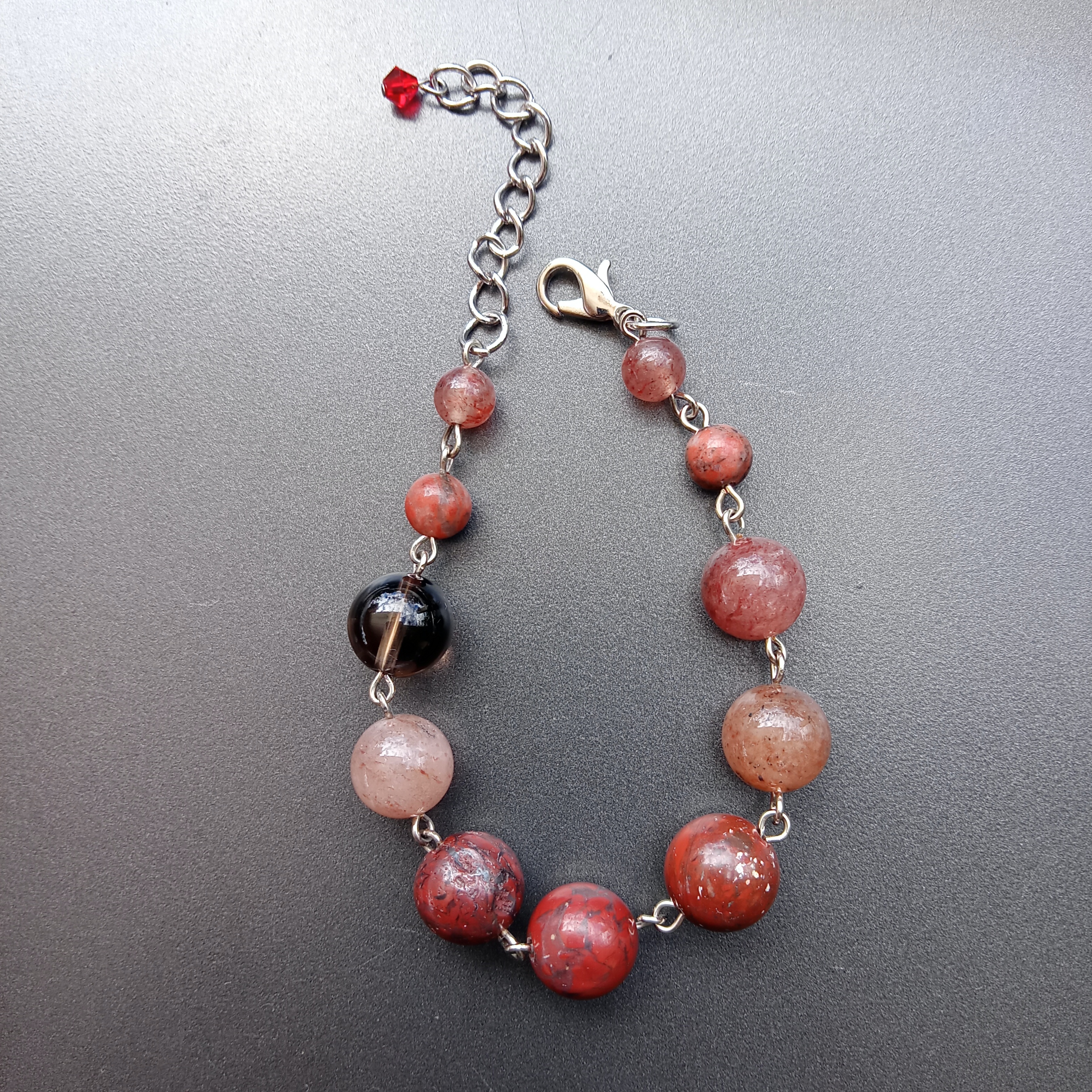 สร้อยข้อมือหินแท้ "Connected" Self-Love Bracelet (For Healing & Protection)