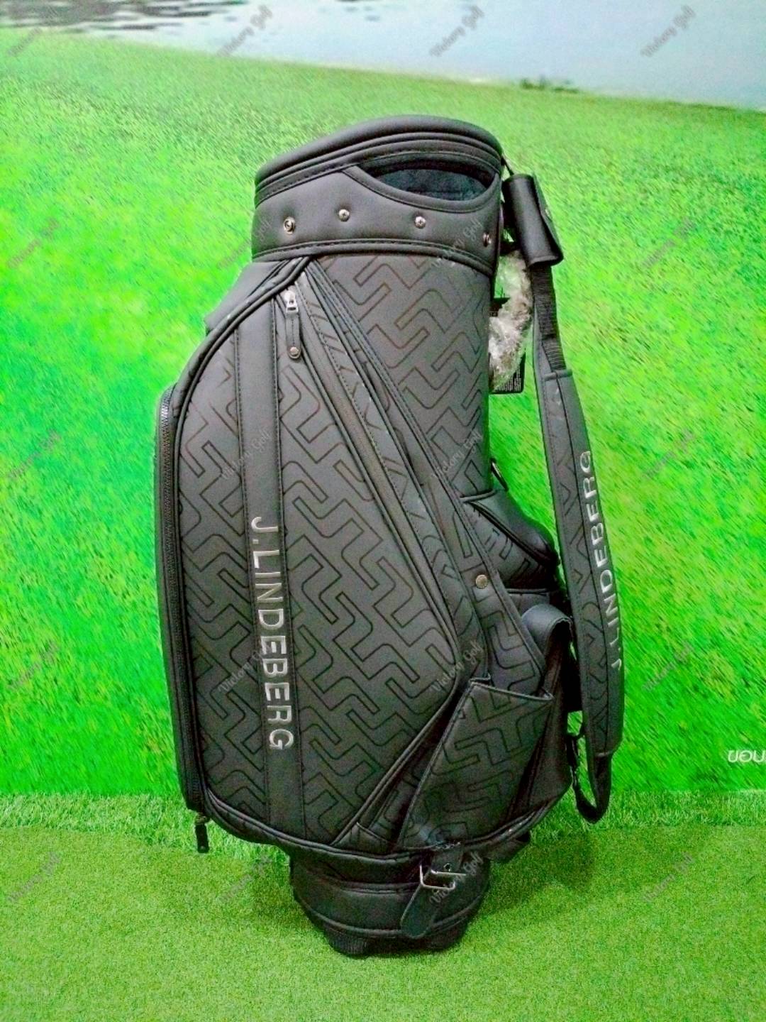 Golf Bag J.LINDEBERG ( PU Material ) 9.5 Black Color