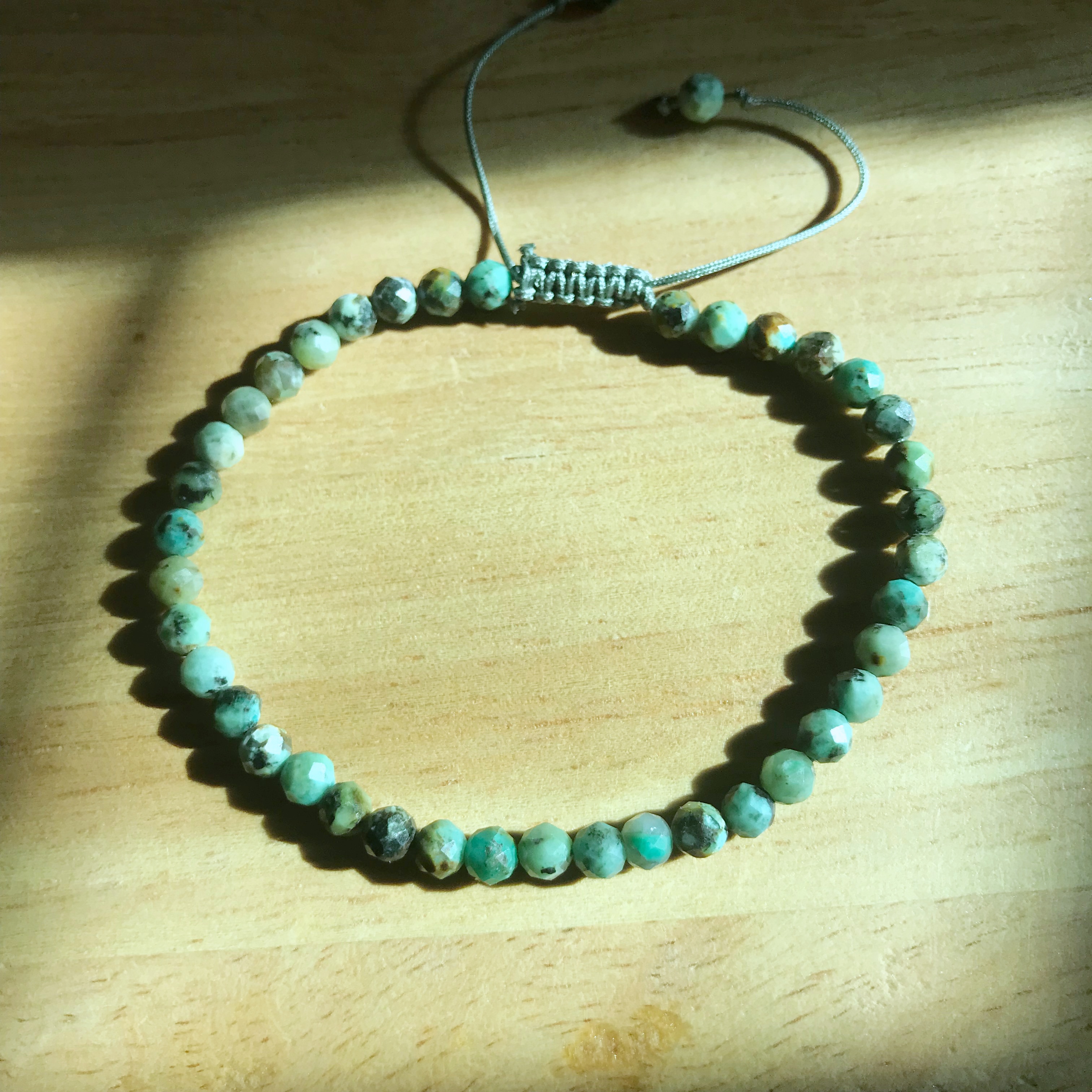 สร้อยข้อมือหินแท้ "Starlight" Turquoise Bracelet (Bring Luck)