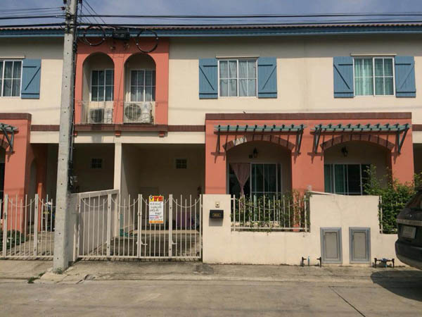 ขายทาวน์เฮ้าส์ 2 ชั้น หมู่บ้านเดอะพาลาเซ็ตโต้ (The palazzetto) (รหัสทรัพย์ j201805)