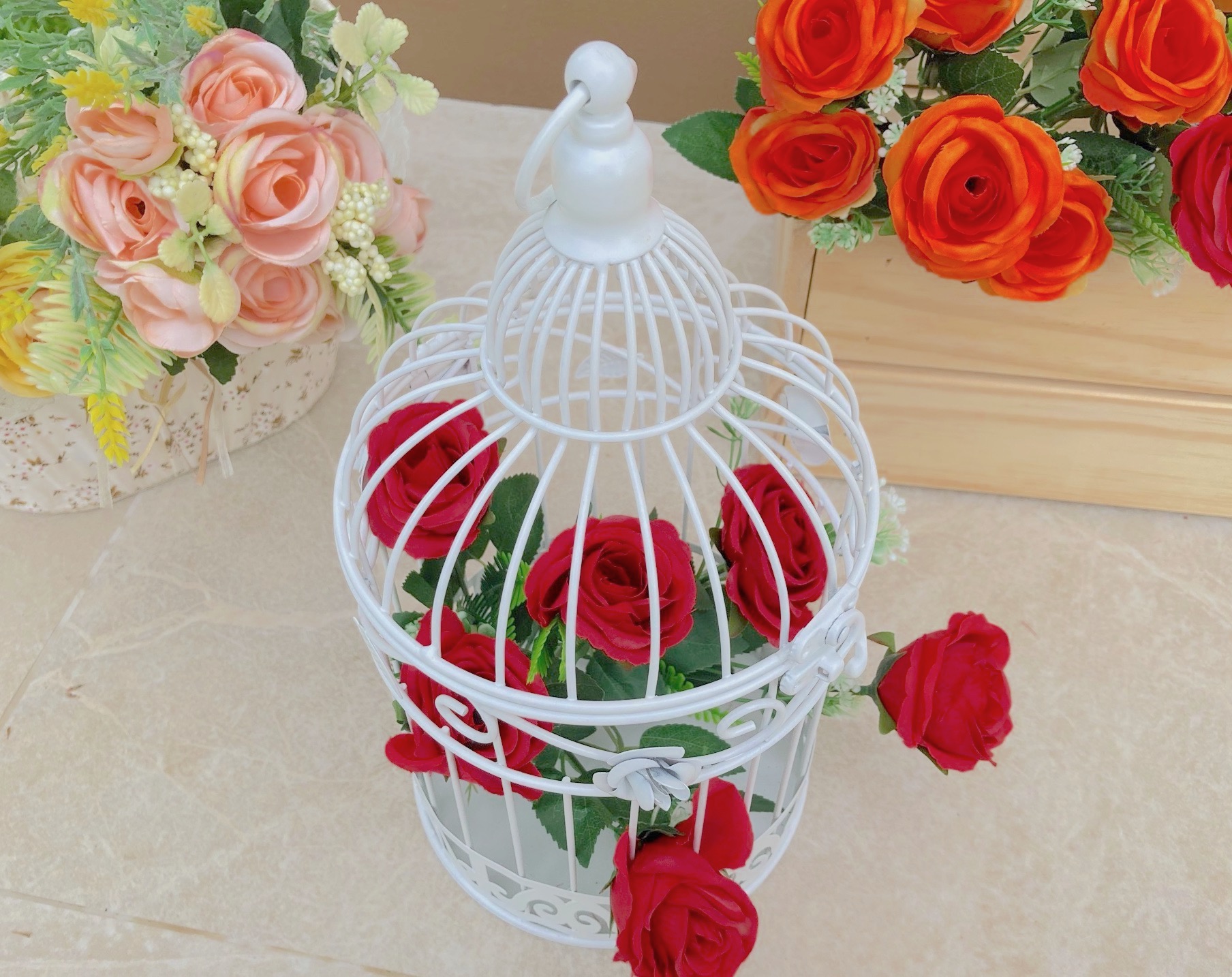 กรงนกวินเทจ พร้อมดอกไม้สวยๆ รุ่นนี้ฝากรงสวยมากๆนะคะ