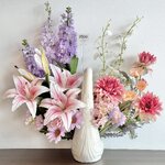 แจกันดอกไม้ประดิษฐ์ทรงกระเช้า