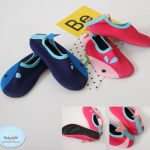 รองเท้าเด็กใส่เดินเล่นชายหาด ใส่ว่ายน้ำ ใส่ดำน้ำ ป้องกันเปลือกหอย เศษไม้ บาดเท้าเด็กๆ พื้นรองเท้ากันลื่น เหมาะสำหรับเด็ก 0-7 ขวบ