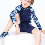 ชุดว่ายน้ำเด็กชายโต เสื้อแขนยาวซิปหน้า กางเกงขาสั้น (เอวยางยืด มีเชือกผูกเอว) สีกรมท่า รุ่น MoMaSong ป้องกันรังสี UV พร้อมหมวก