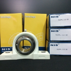 SUC210 ลูกปืนตุ๊กตาเสื้อพลาสติก