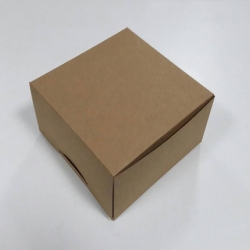 กล่องคัพเค้ก 4 ชิ้น (แบบไม่มีฐานรอง) กล่องเค้กครึ่งปอนด์ กล่องขนม กล่องสแน็ค Snack Box สีคราฟท์น้ำตาล (แบบไม่มีหน้าต่าง) ขนาด 15.0x15.0x7.6 ซม.ราคาแพ็คละ 150 บาท (รวม 20 ใบ)