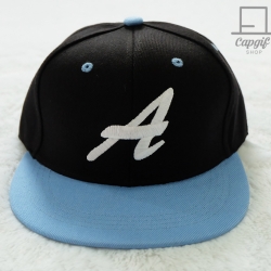 หมวกฮิปฮอปปักตัวอักษร