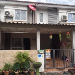 ขายทาวน์โฮม 2 ชั้นหมู่บ้านพฤกษา 81 คลองหลวง ปทุมธานี 17.40 ตรว. รหัส T50