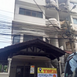 ขายตึกแถว 4 ชั้น ซอยวิภาวดี22 จตุจักร รหัส T14